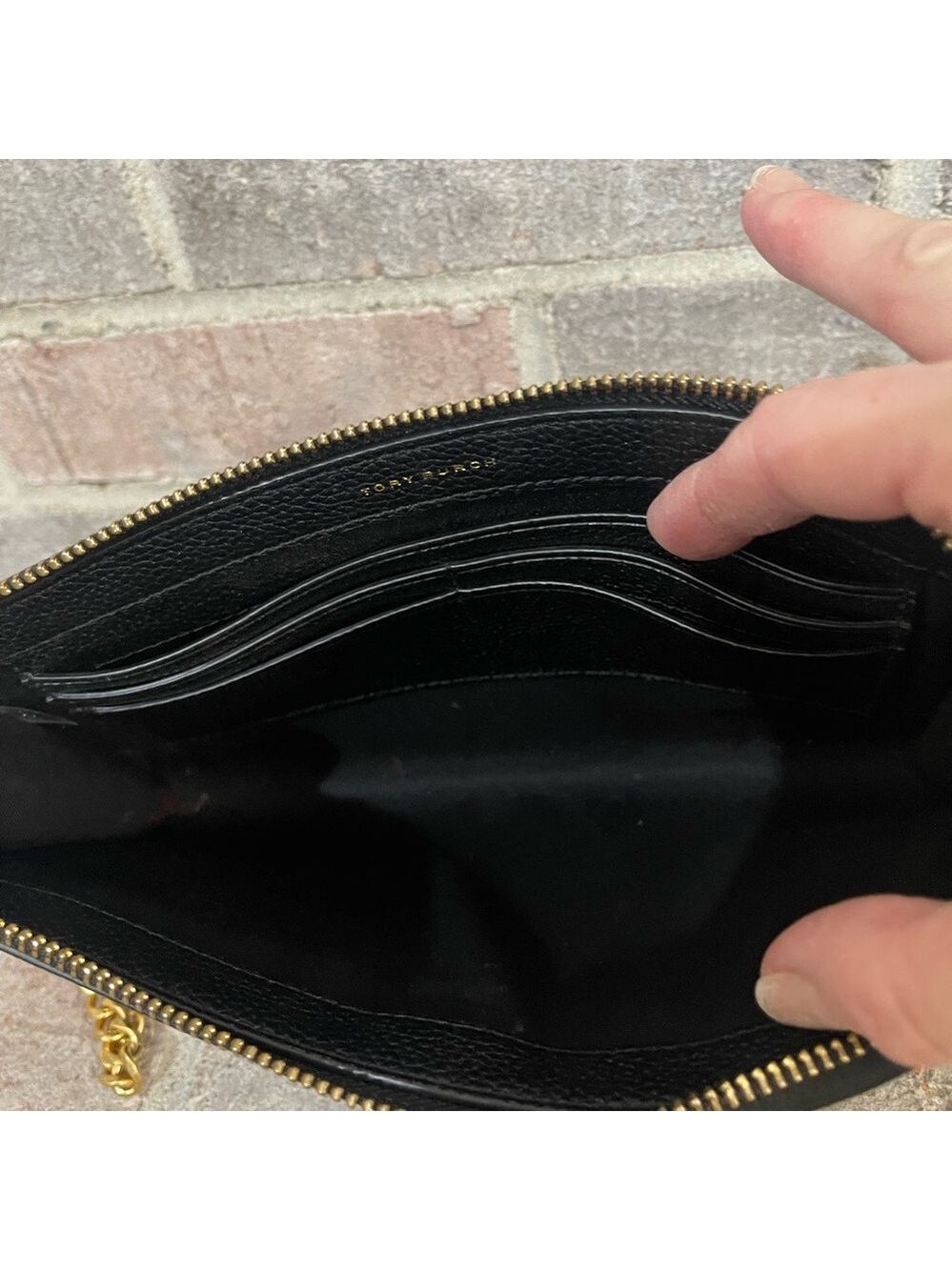 Tory Burch Black Crossbody Bag with Gold Logo - Picture 9 of 14